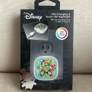 NIB Disney USB Charging & Touch LED Nightlight